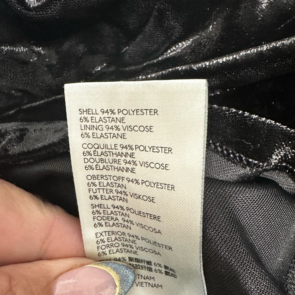 Free People Black Velvet Long Sleeve Top Cowl Neck Rounded Hem Size XL - Picture 7 of 8